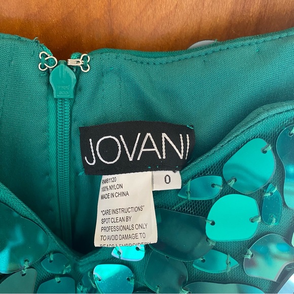 Jovani Emerald green cut glass gown w train Pageant/prom off the shoulder - Picture 10 of 16